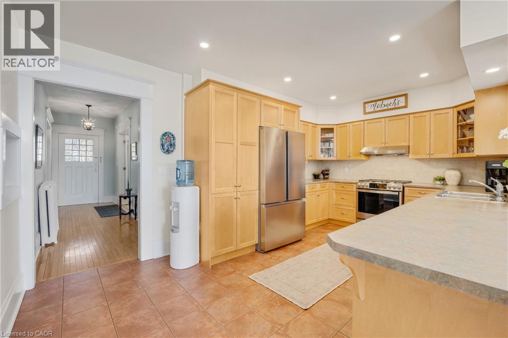 739 Colborne Street, Brantford, Ontario  N3S 3R9 - Photo 13 - 40841144