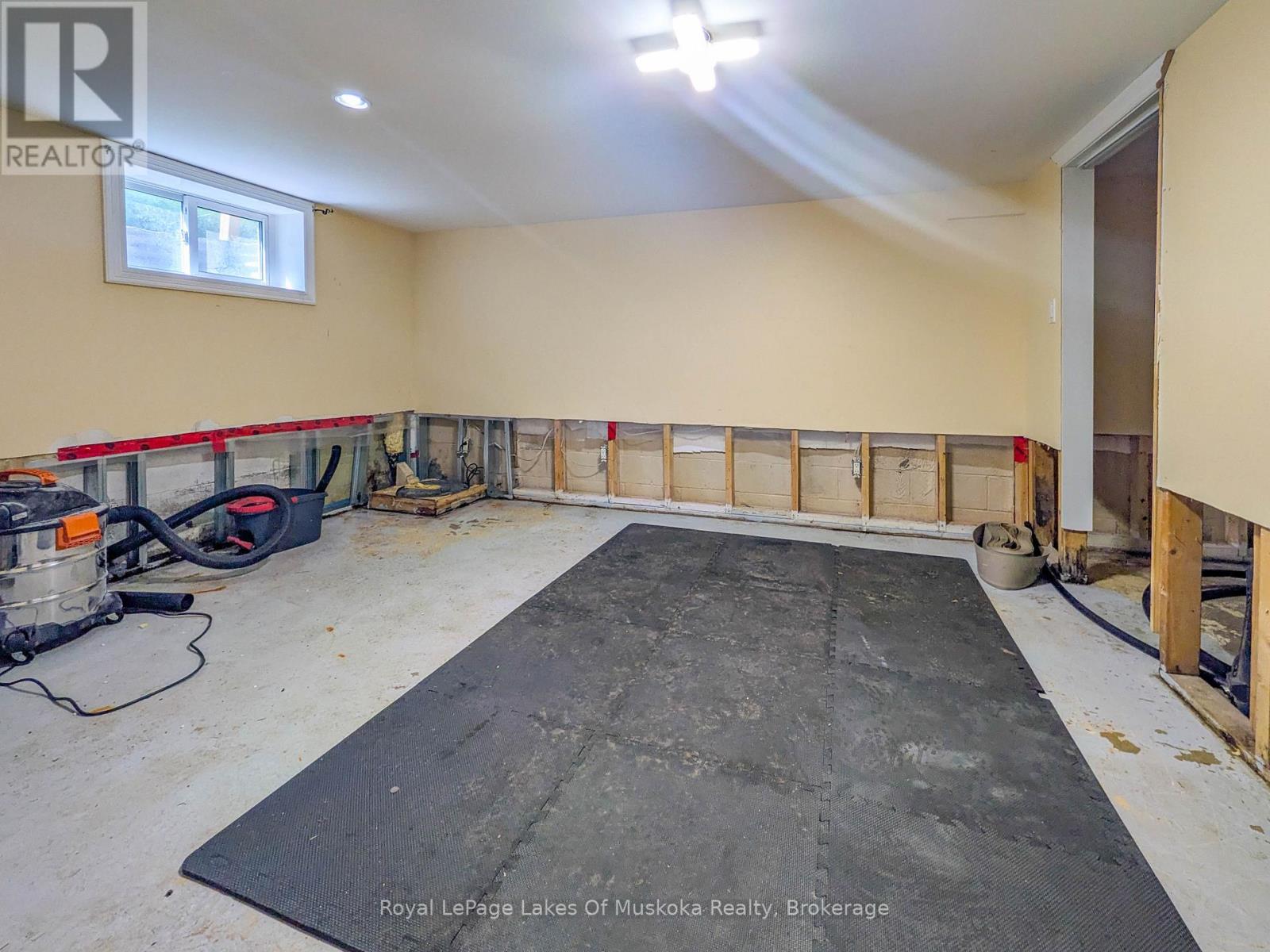 12 Valley Drive, Bracebridge, Ontario  P1L 1B8 - Photo 22 - X13466432
