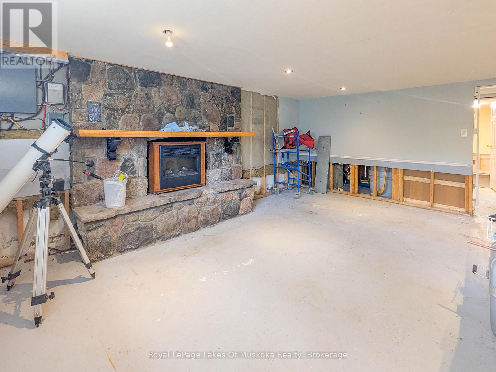 12 Valley Drive, Bracebridge, Ontario  P1L 1B8 - Photo 27 - X13466432