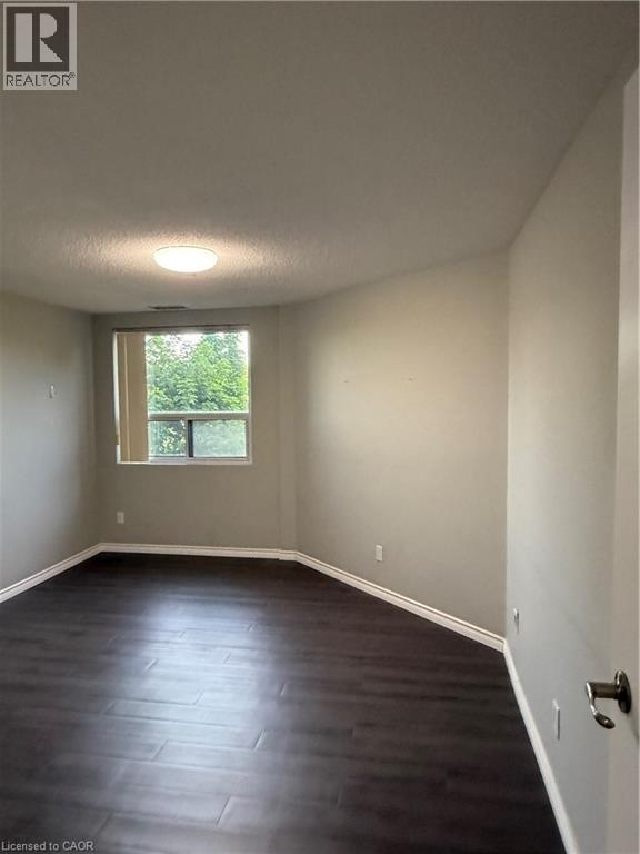 20 E Ellen Street E Unit# 404, Kitchener, Ontario  N2H 6R7 - Photo 13 - 40837182