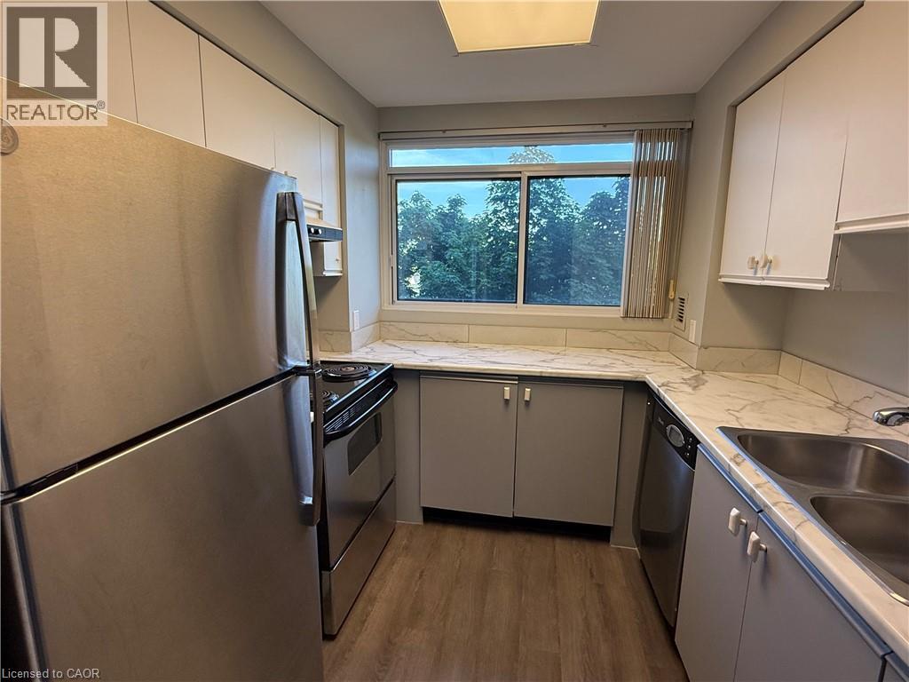 20 E Ellen Street E Unit# 404, Kitchener, Ontario  N2H 6R7 - Photo 8 - 40837182