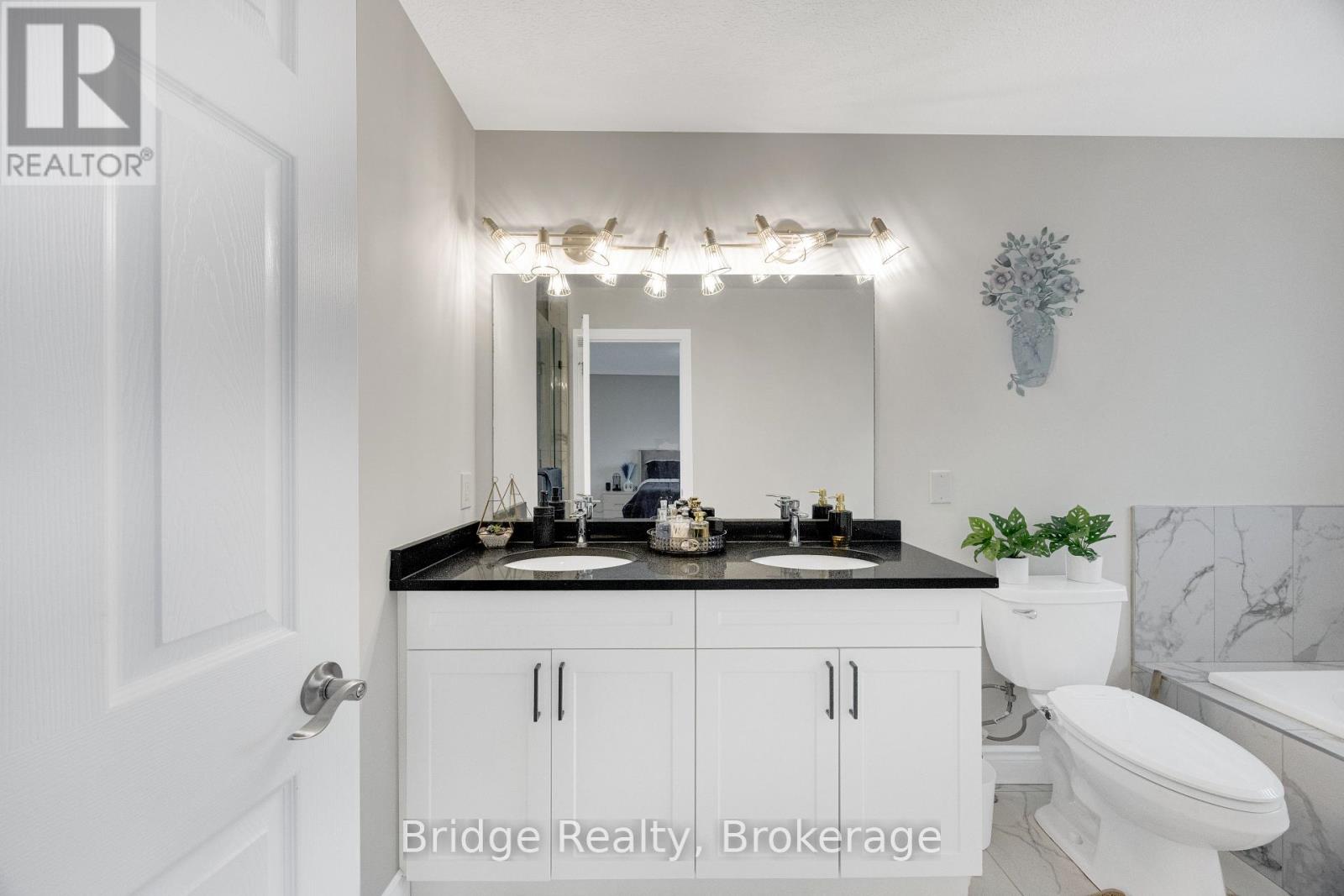 2832 Doyle Drive, London South, Ontario  N6M 0G7 - Photo 32 - X13466674