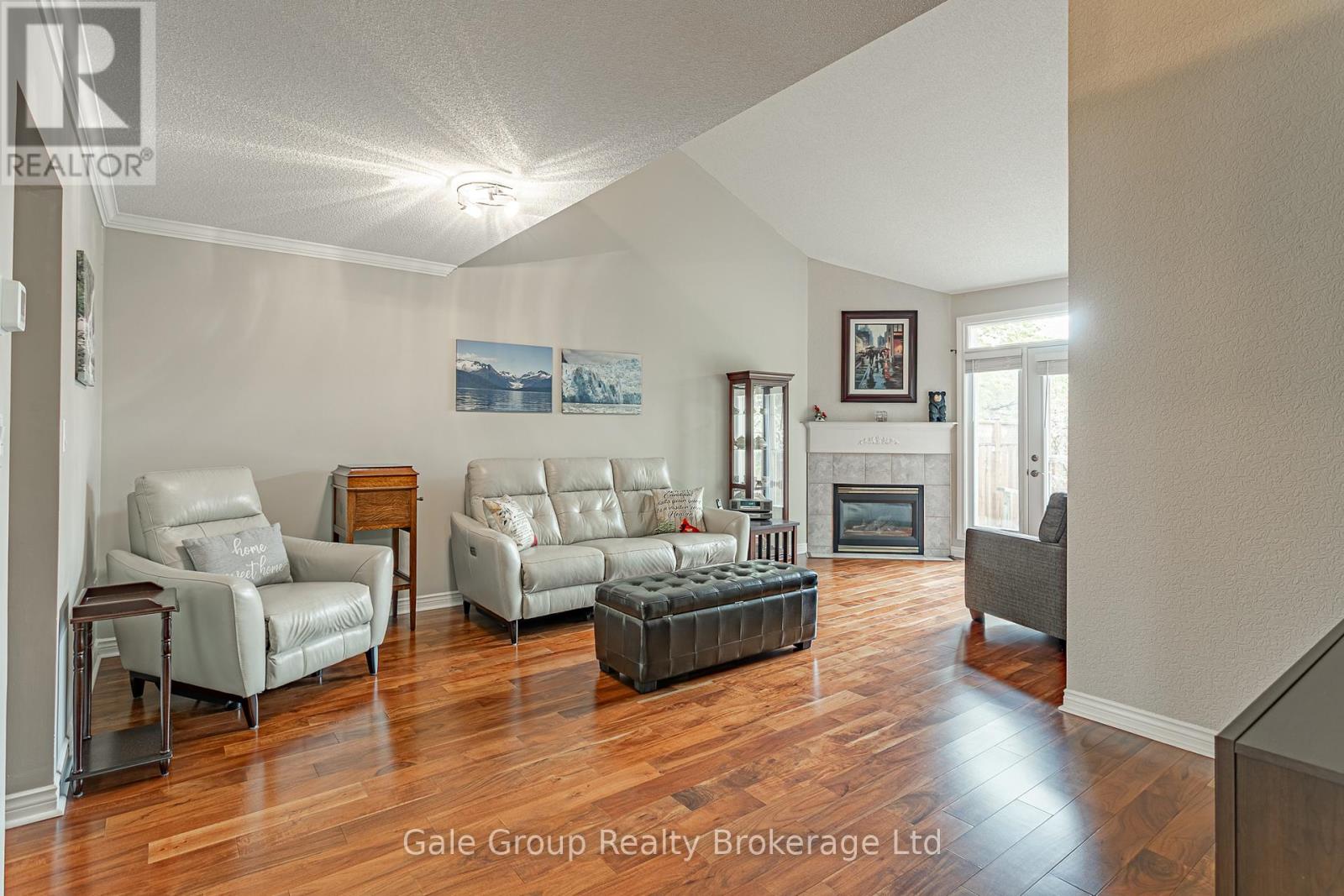 94 Greentrail Drive, Hamilton, Ontario  L0R 1W0 - Photo 12 - X13466968