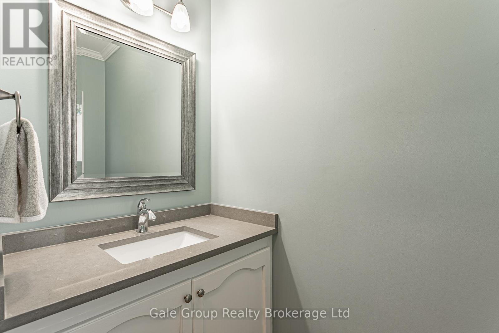 94 Greentrail Drive, Hamilton, Ontario  L0R 1W0 - Photo 5 - X13466968