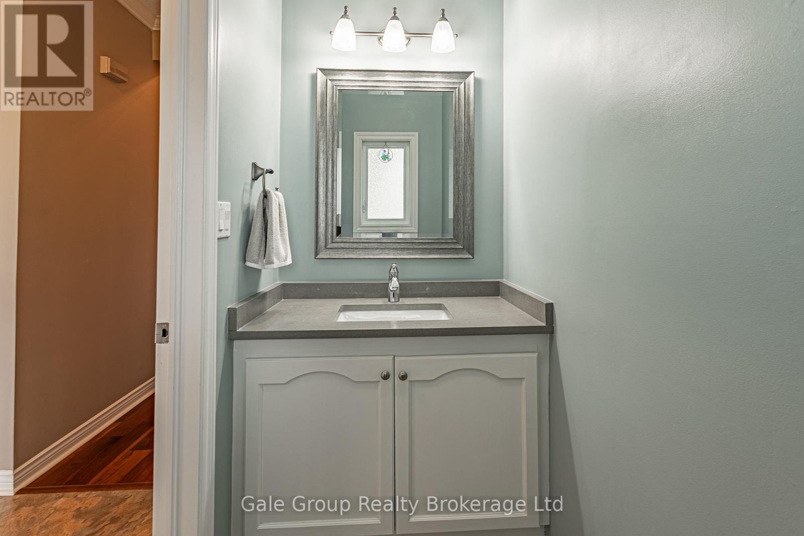 94 Greentrail Drive, Hamilton, Ontario  L0R 1W0 - Photo 6 - X13466968
