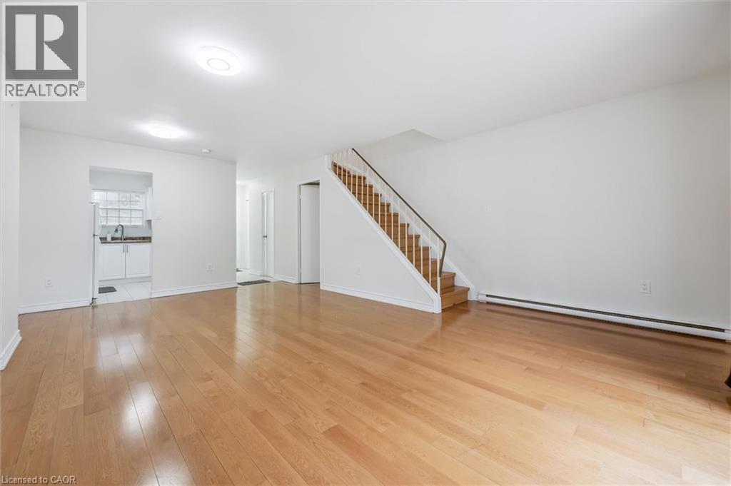178 Westcourt Place, Waterloo, Ontario  N2L 2R7 - Photo 12 - 40841235