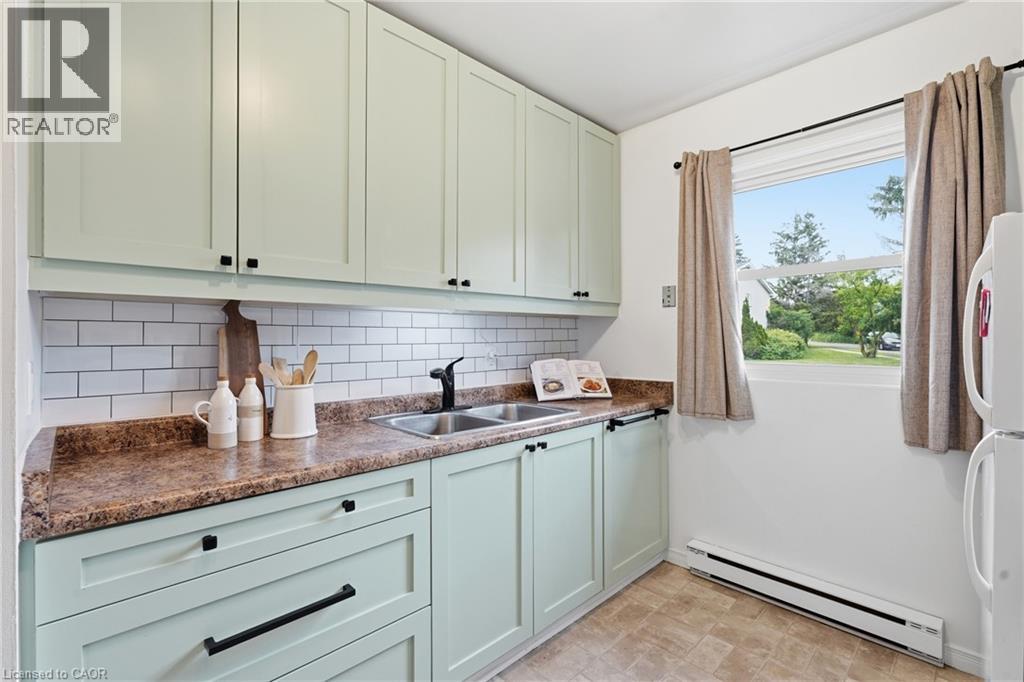 513 Weber Street N Unit# B, Waterloo, Ontario  N2L 4G1 - Photo 14 - 40840623