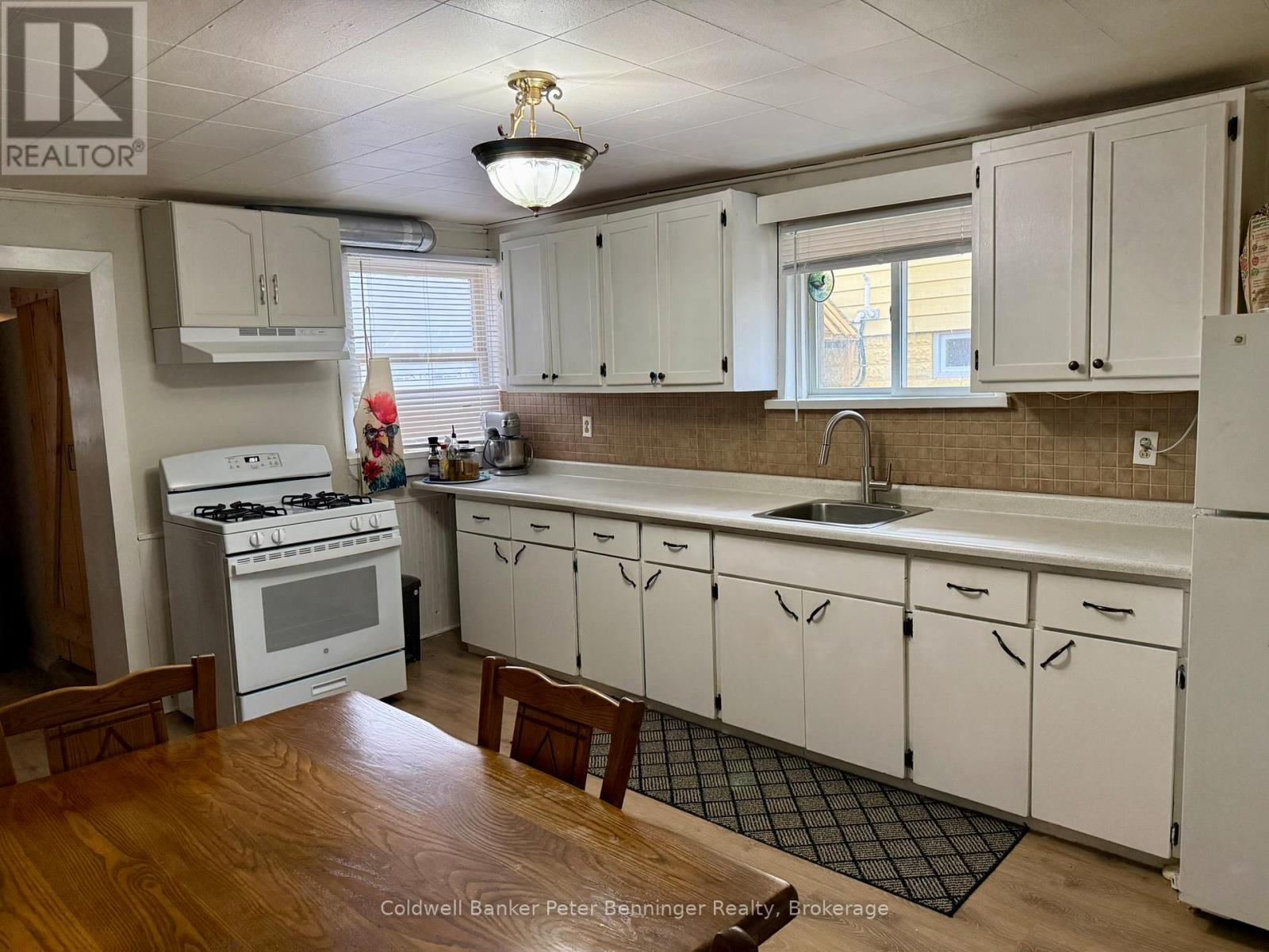 22 Mcgivern Street W, Brockton, Ontario  N0G 2V0 - Photo 12 - X13466640