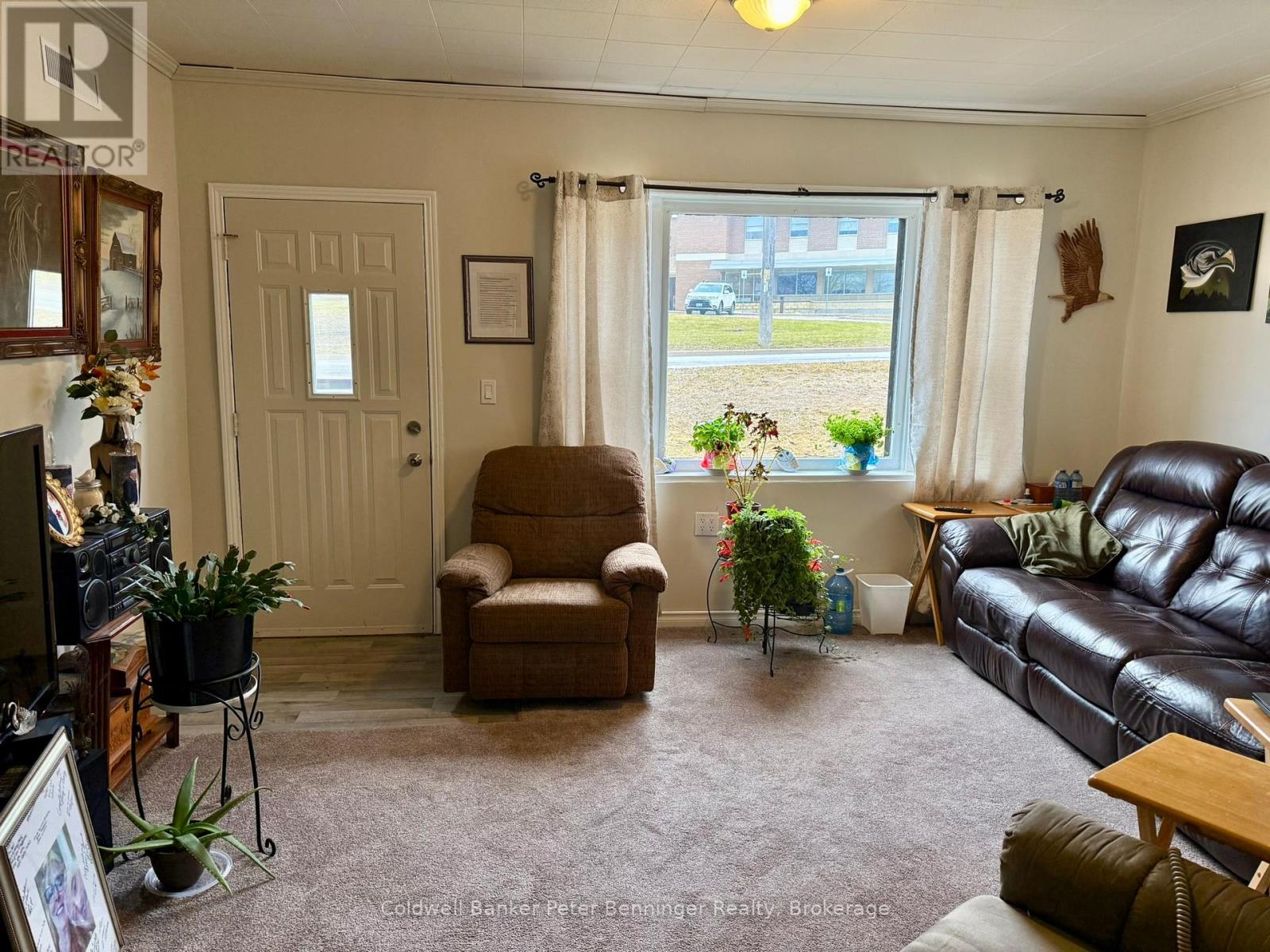 22 Mcgivern Street W, Brockton, Ontario  N0G 2V0 - Photo 2 - X13466640