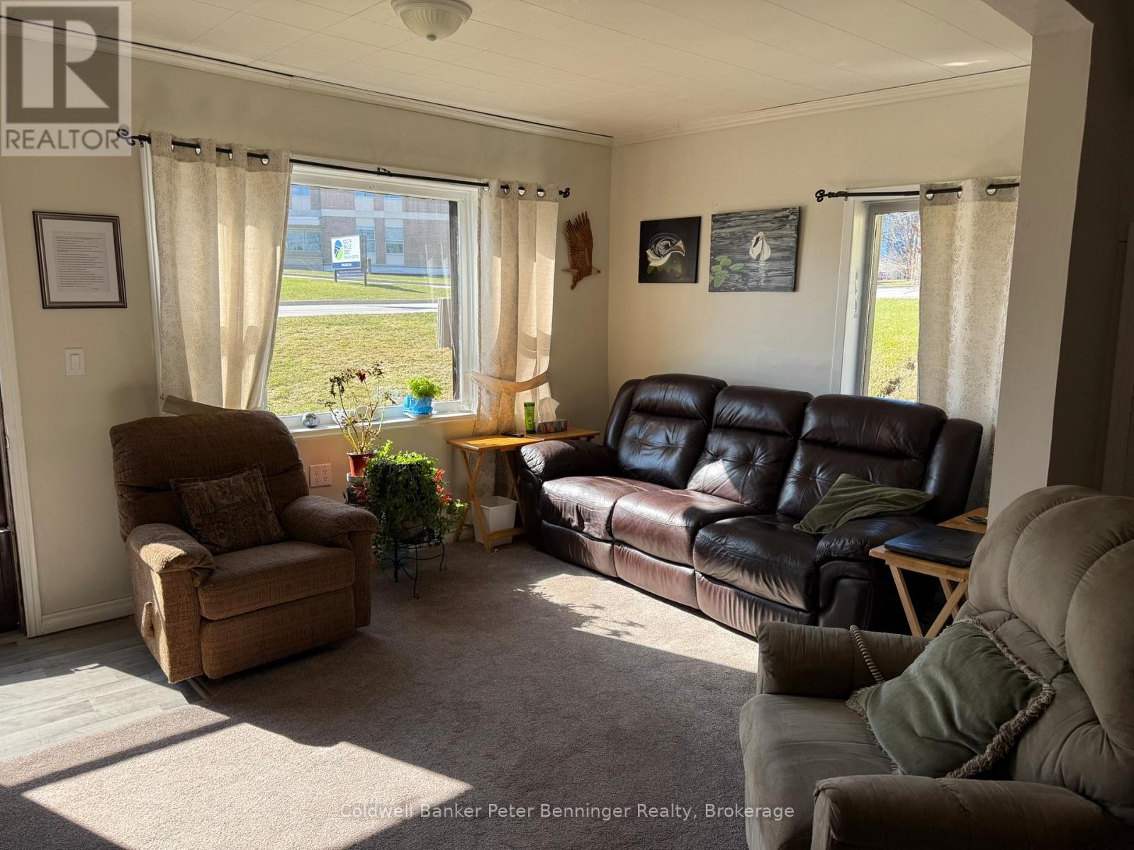 22 Mcgivern Street W, Brockton, Ontario  N0G 2V0 - Photo 4 - X13466640