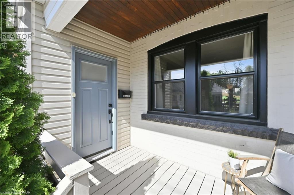 77 Cameron Avenue N, Hamilton, Ontario  L8H 4Z1 - Photo 4 - 40838308