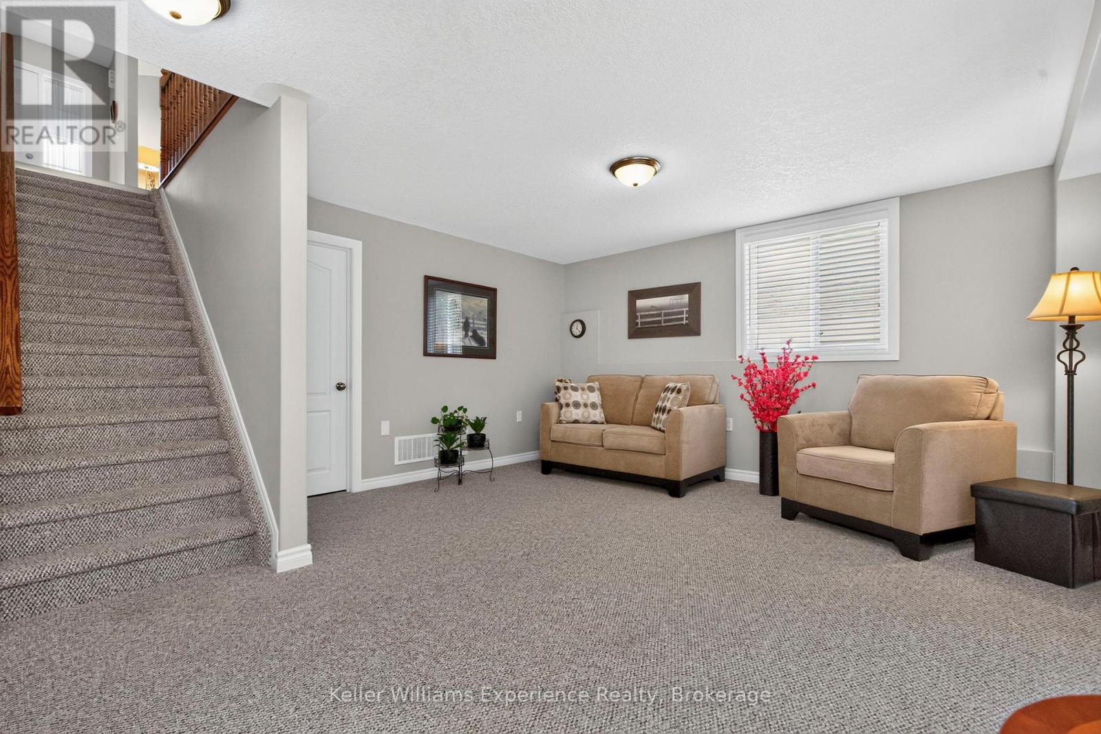 5 Sheppard Drive, Tay, Ontario  L0K 2A0 - Photo 21 - S13467006