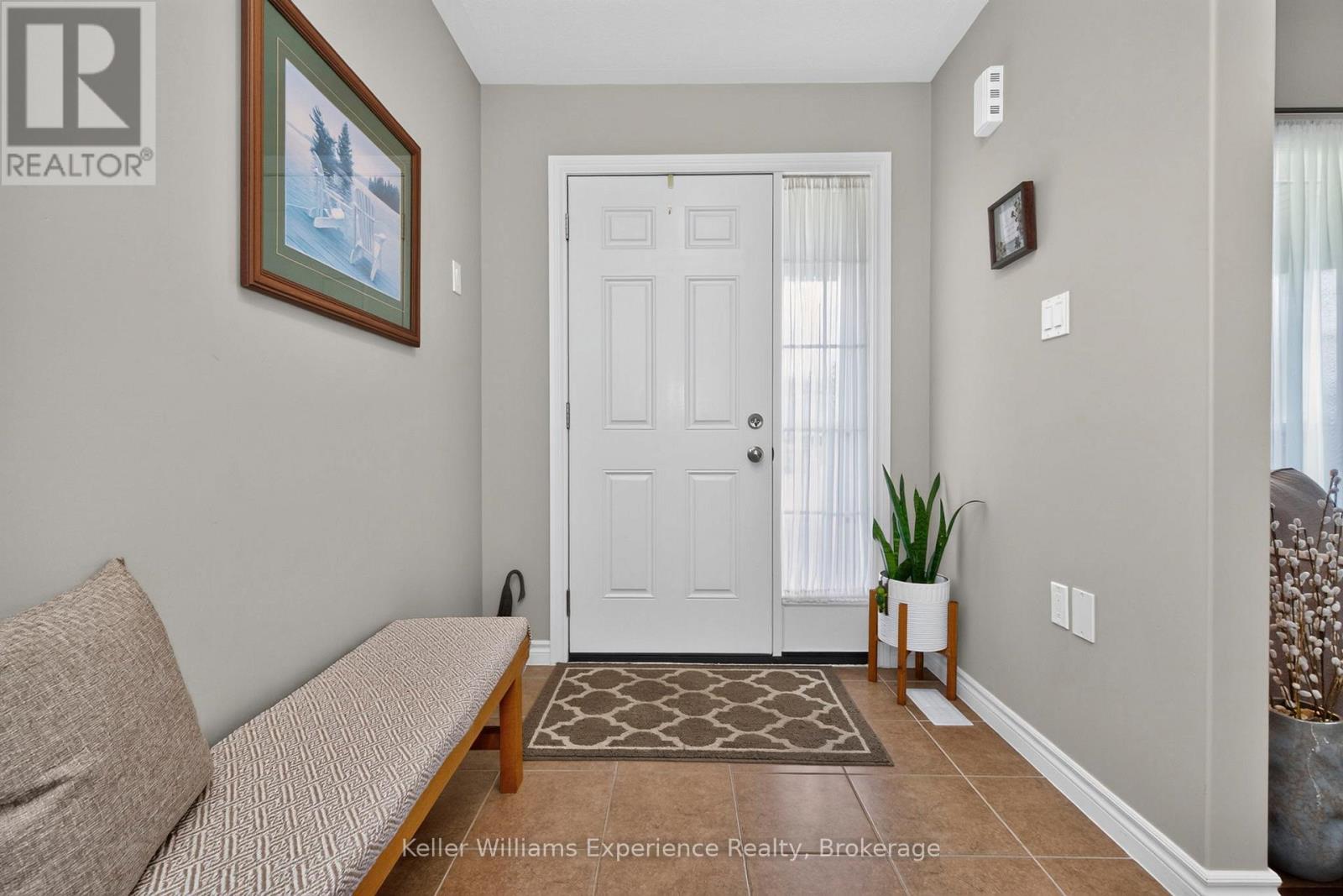 5 Sheppard Drive, Tay, Ontario  L0K 2A0 - Photo 5 - S13467006