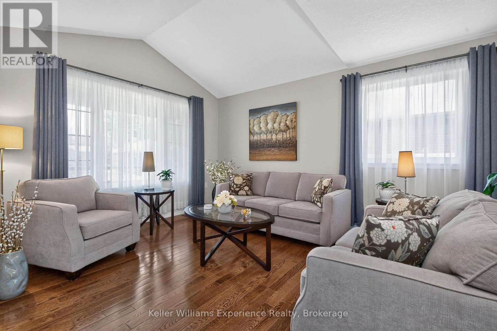5 Sheppard Drive, Tay, Ontario  L0K 2A0 - Photo 7 - S13467006