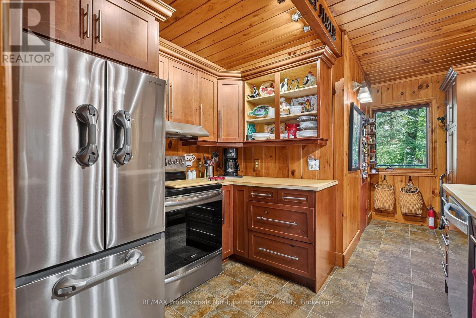 1036 Barnum Lake Drive, Dysart Et Al, Ontario  K0M 1S0 - Photo 12 - X13467094