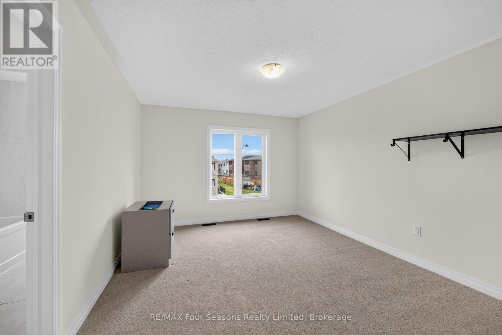 203 Coates Drive, Clearview, Ontario  L0M 1S0 - Photo 31 - S13467204