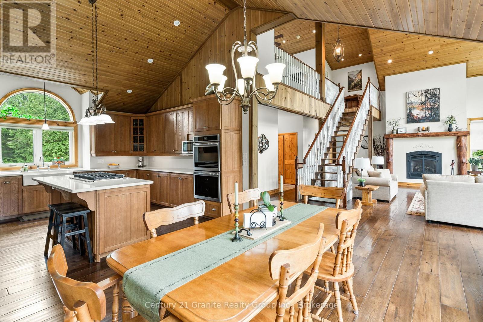 1003 Pontiac Drive, Minden Hills, Ontario  K0M 2K0 - Photo 12 - X13467322