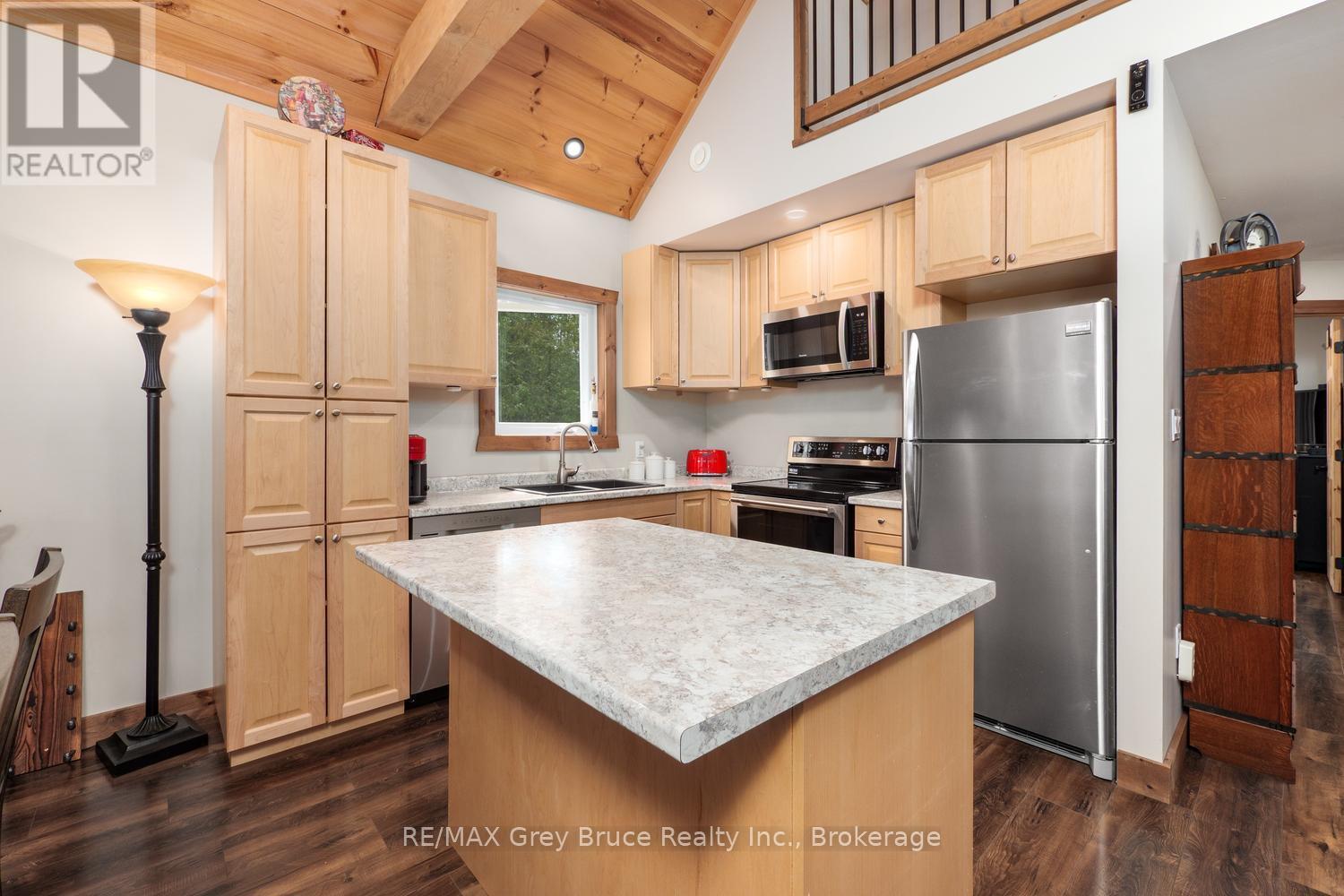 73 Maple Drive, Northern Bruce Peninsula, Ontario  N0H 1Z0 - Photo 12 - X13467326
