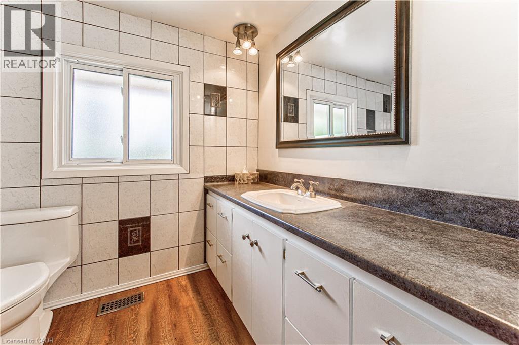 46 Elroy Road, Breslau, Ontario  N0B 1M0 - Photo 22 - 40841424