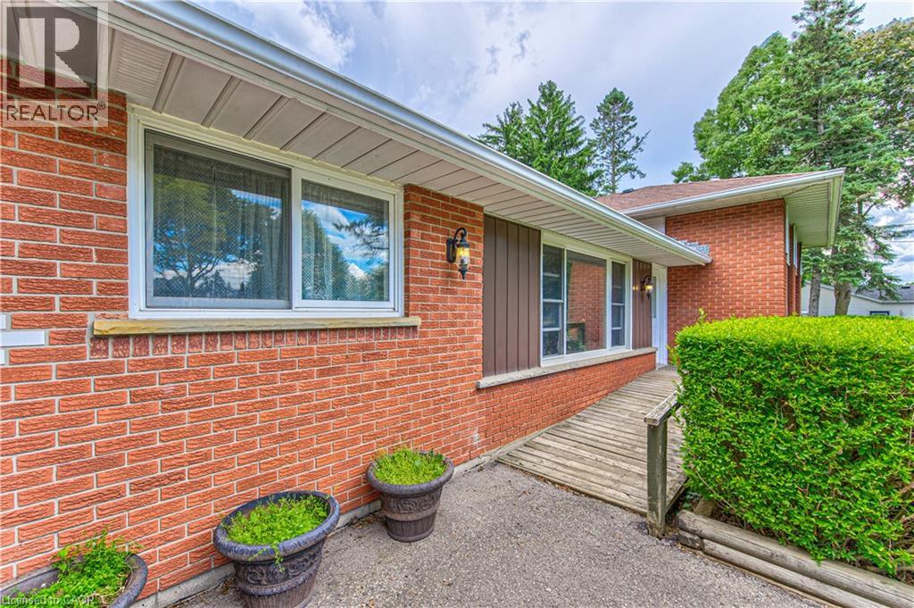 46 Elroy Road, Breslau, Ontario  N0B 1M0 - Photo 5 - 40841424