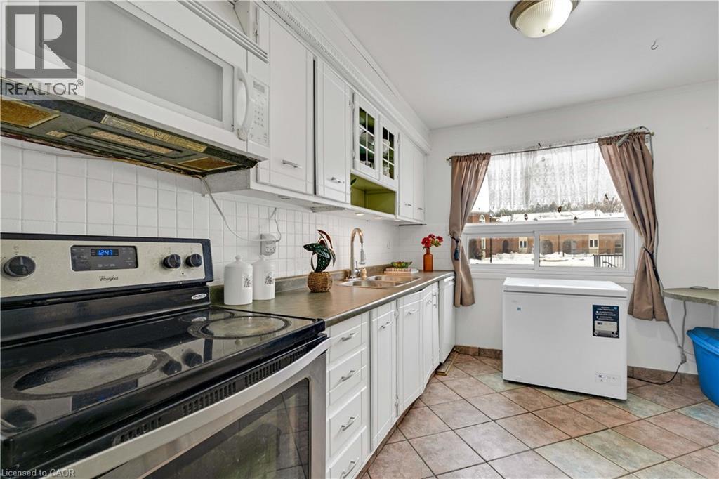 1180 Mississauga Valley Boulevard Unit# 4, Mississauga, Ontario  L5A 3M9 - Photo 7 - 40841260