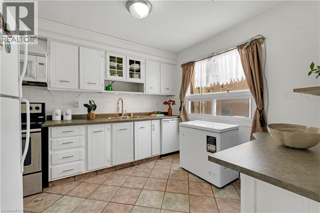 1180 Mississauga Valley Boulevard Unit# 4, Mississauga, Ontario  L5A 3M9 - Photo 9 - 40841260