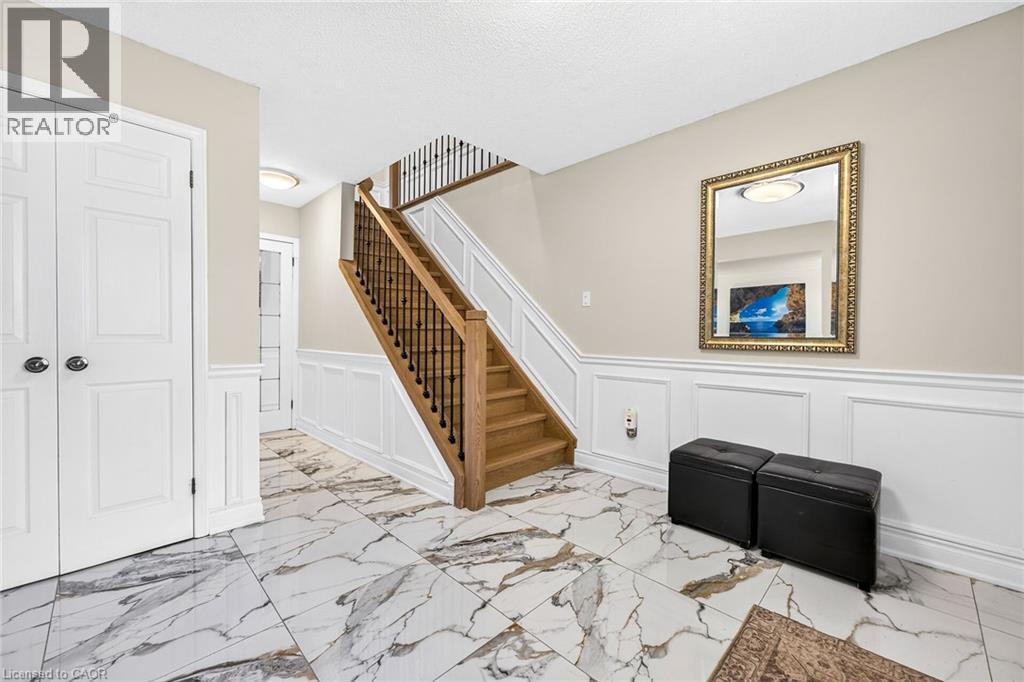 15 Cheval Drive, Grimsby, Ontario  L3M 4P3 - Photo 8 - 40841148