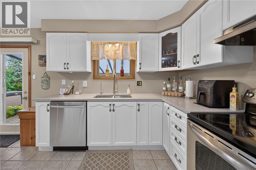 84 Jamieson Drive, Caledonia, Ontario  N3W 2M4 - Photo 19 - 40841510