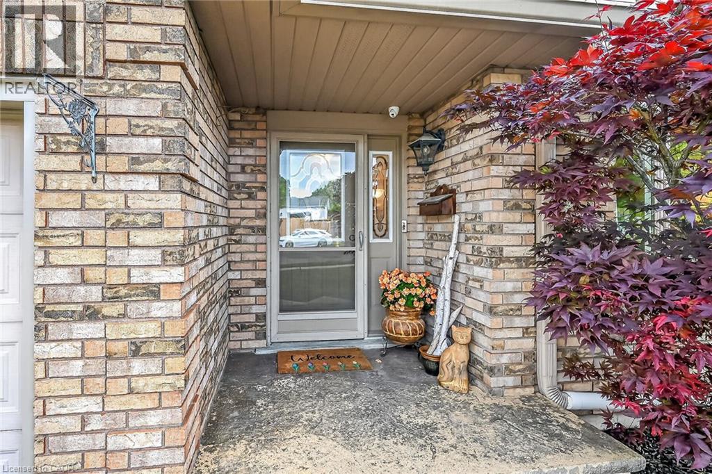 84 Jamieson Drive, Caledonia, Ontario  N3W 2M4 - Photo 6 - 40841510