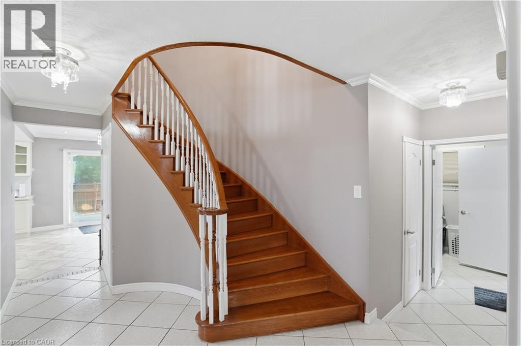 111 Aubrey Avenue, Stoney Creek, Ontario  L8J 2T2 - Photo 24 - 40840776
