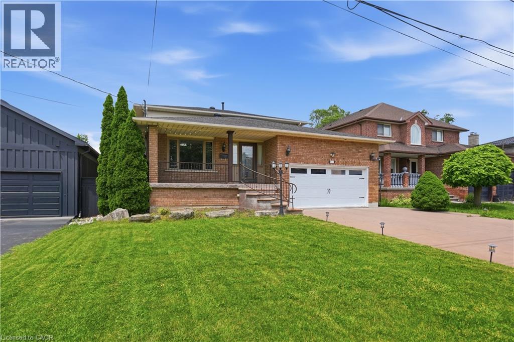 111 Aubrey Avenue, Stoney Creek, Ontario  L8J 2T2 - Photo 3 - 40840776