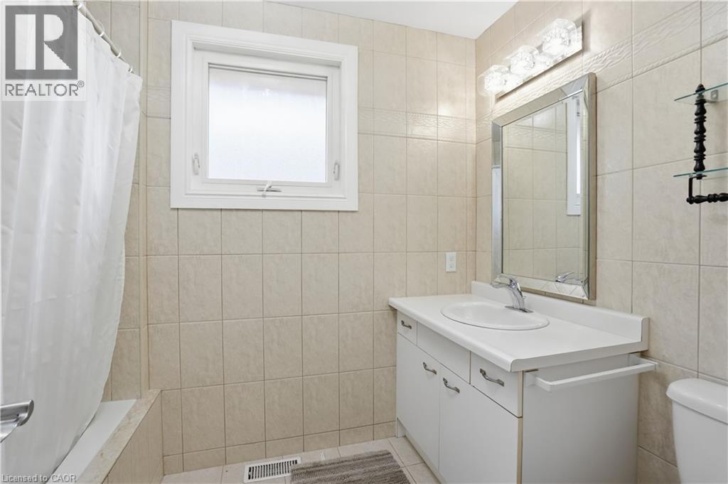 111 Aubrey Avenue, Stoney Creek, Ontario  L8J 2T2 - Photo 36 - 40840776