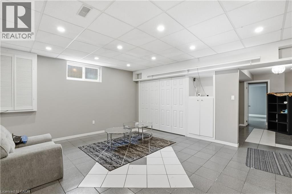 111 Aubrey Avenue, Stoney Creek, Ontario  L8J 2T2 - Photo 40 - 40840776