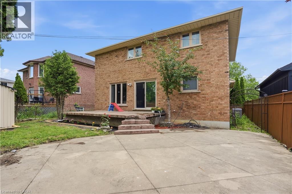 111 Aubrey Avenue, Stoney Creek, Ontario  L8J 2T2 - Photo 46 - 40840776