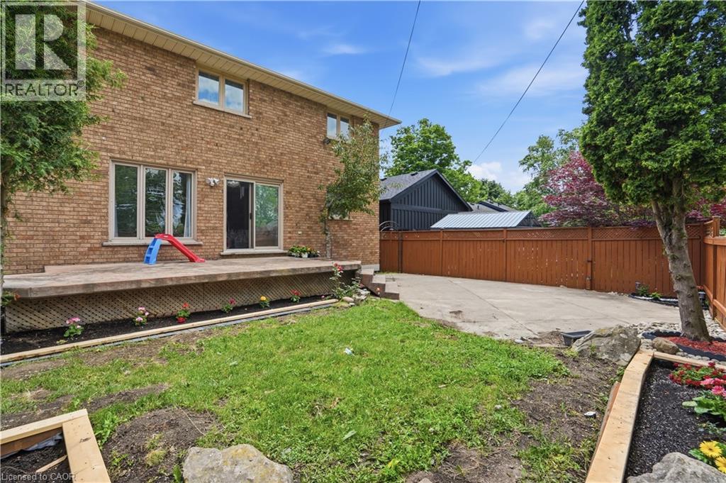111 Aubrey Avenue, Stoney Creek, Ontario  L8J 2T2 - Photo 47 - 40840776