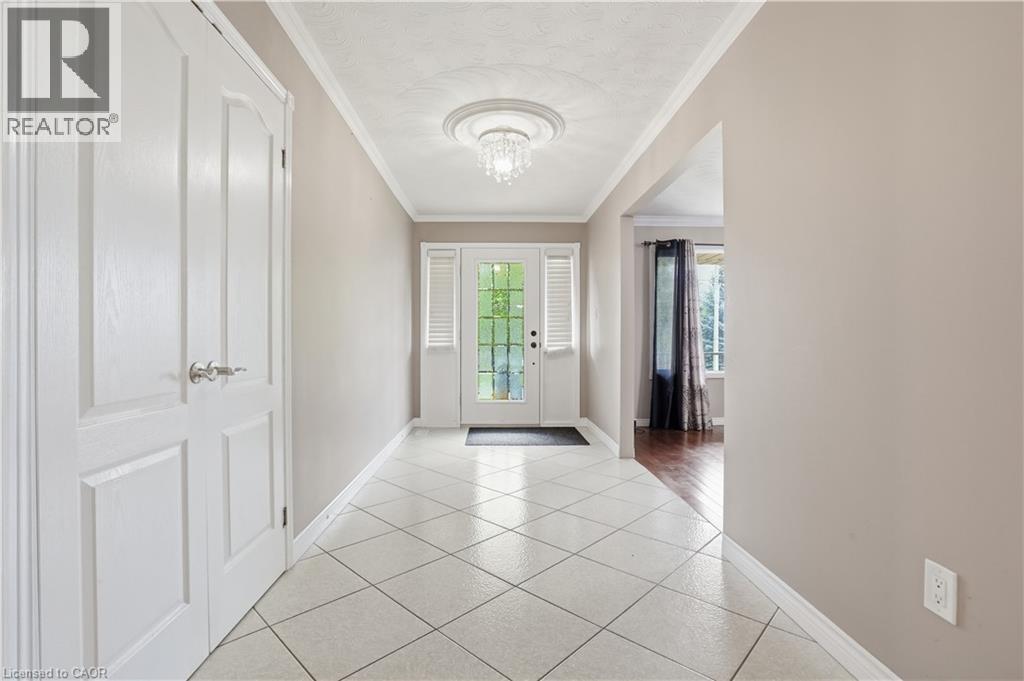 111 Aubrey Avenue, Stoney Creek, Ontario  L8J 2T2 - Photo 6 - 40840776