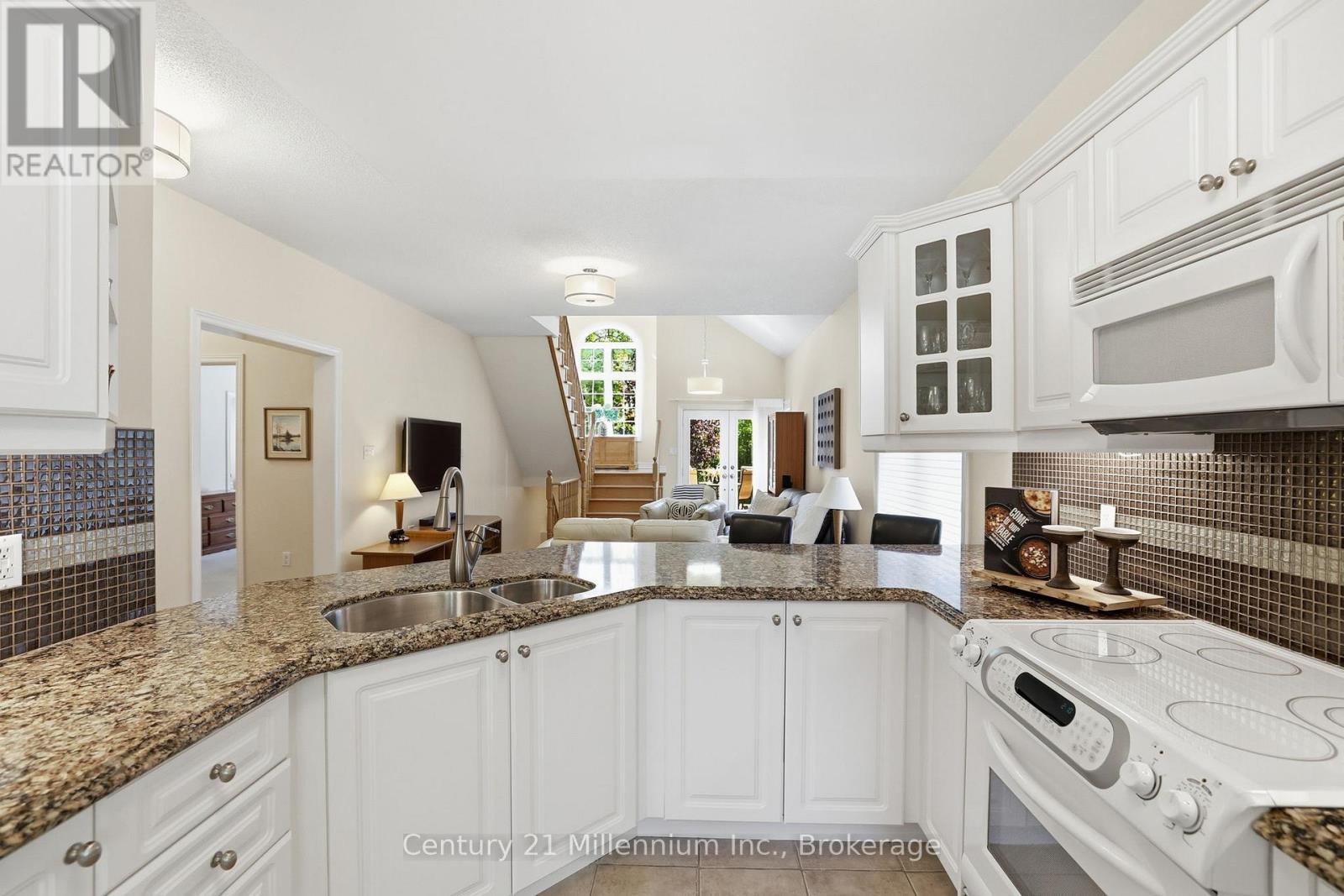 18 Thomas Drive, Collingwood, Ontario  L9Y 0A6 - Photo 10 - S13467994