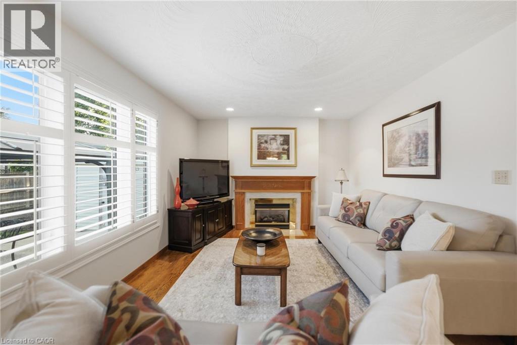 11 Gabriele Court, Hamilton, Ontario  L8G 5C4 - Photo 12 - 40841457