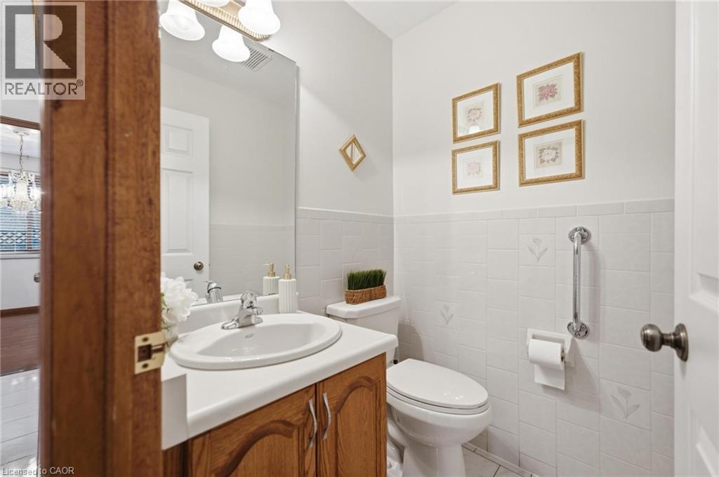 11 Gabriele Court, Hamilton, Ontario  L8G 5C4 - Photo 19 - 40841457
