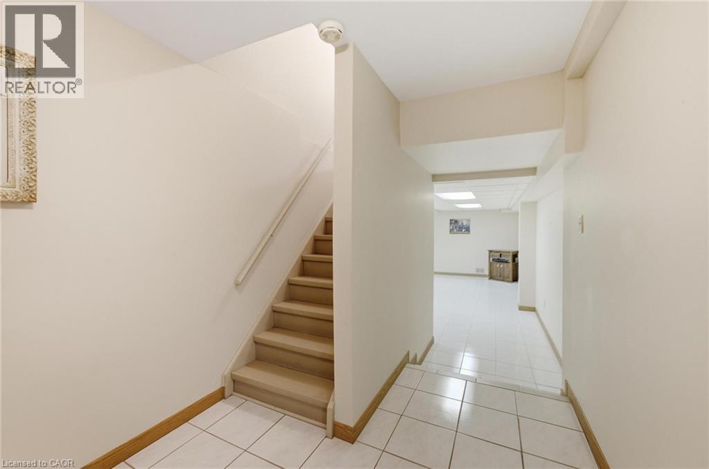 11 Gabriele Court, Hamilton, Ontario  L8G 5C4 - Photo 29 - 40841457