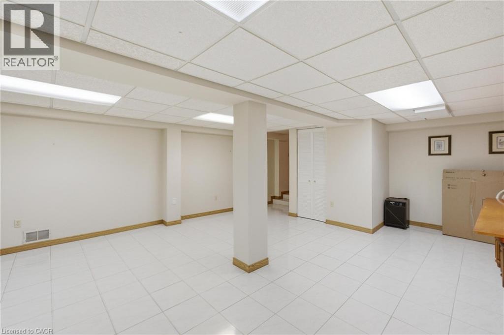 11 Gabriele Court, Hamilton, Ontario  L8G 5C4 - Photo 30 - 40841457