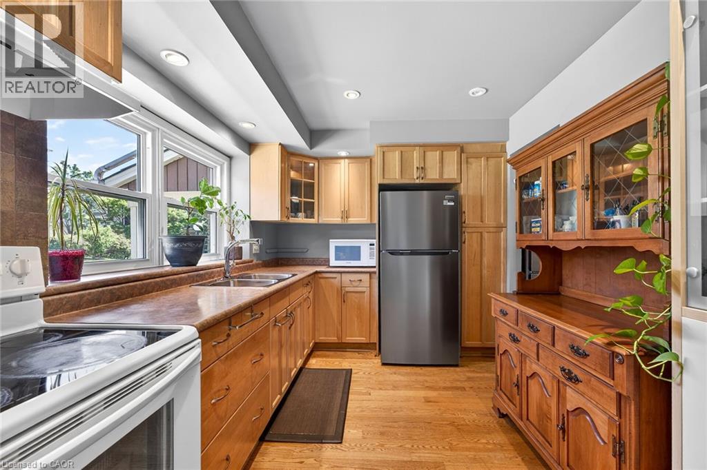 2252 Upper Middle Road Unit# 1, Burlington, Ontario  L7P 2Z9 - Photo 16 - 40840198