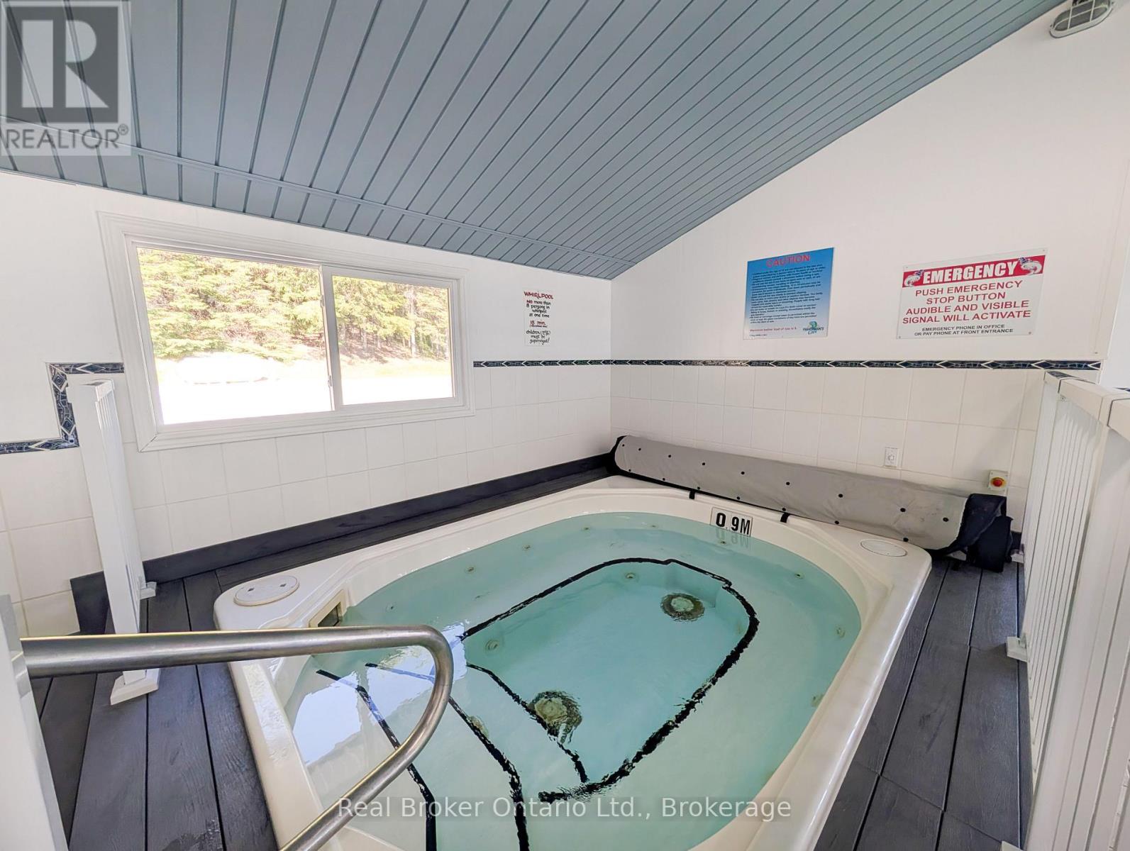 M29 - 13 Southline Avenue, Huron-Kinloss, Ontario  N0G 0E1 - Photo 46 - X13468088