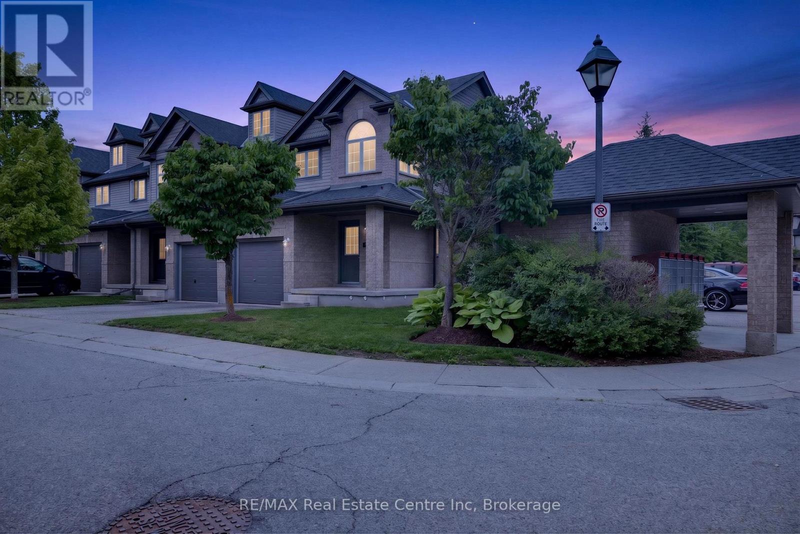 37 - 30 Vaughan Street, Guelph, Ontario  N1G 0B6 - Photo 2 - X13468204