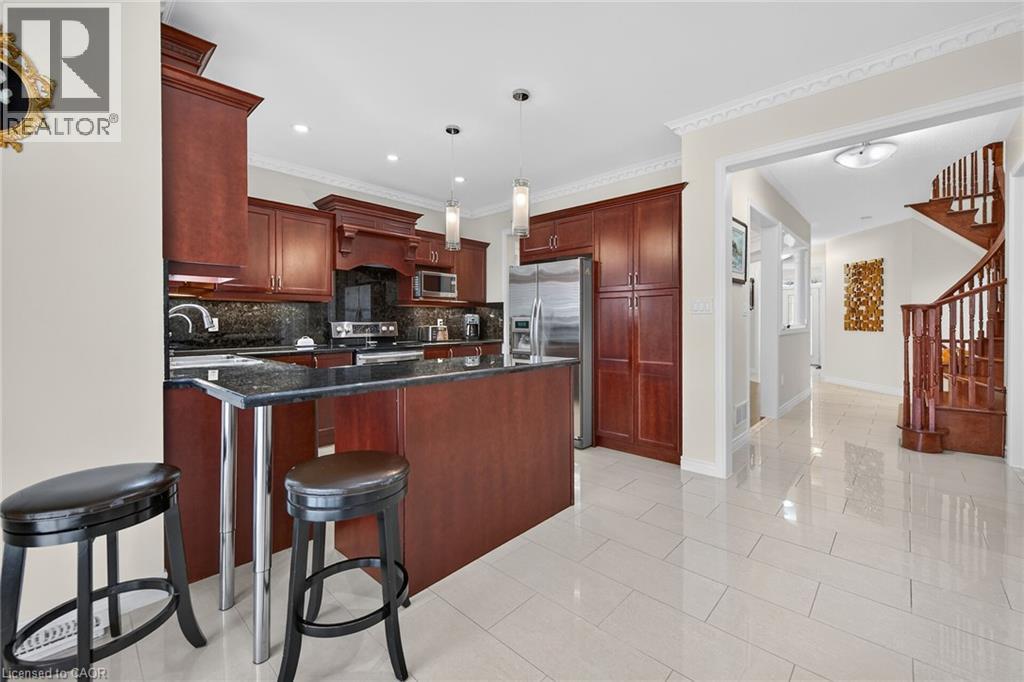 81 Morning Mist Drive, Hamilton, Ontario  L9B 0E6 - Photo 13 - 40841528