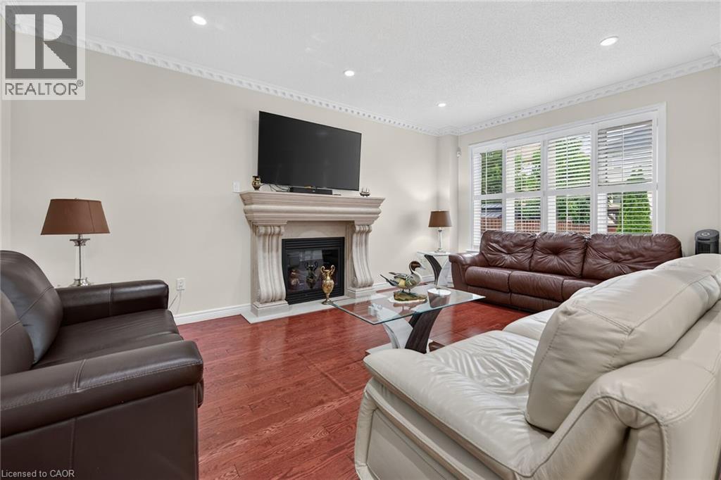 81 Morning Mist Drive, Hamilton, Ontario  L9B 0E6 - Photo 19 - 40841528