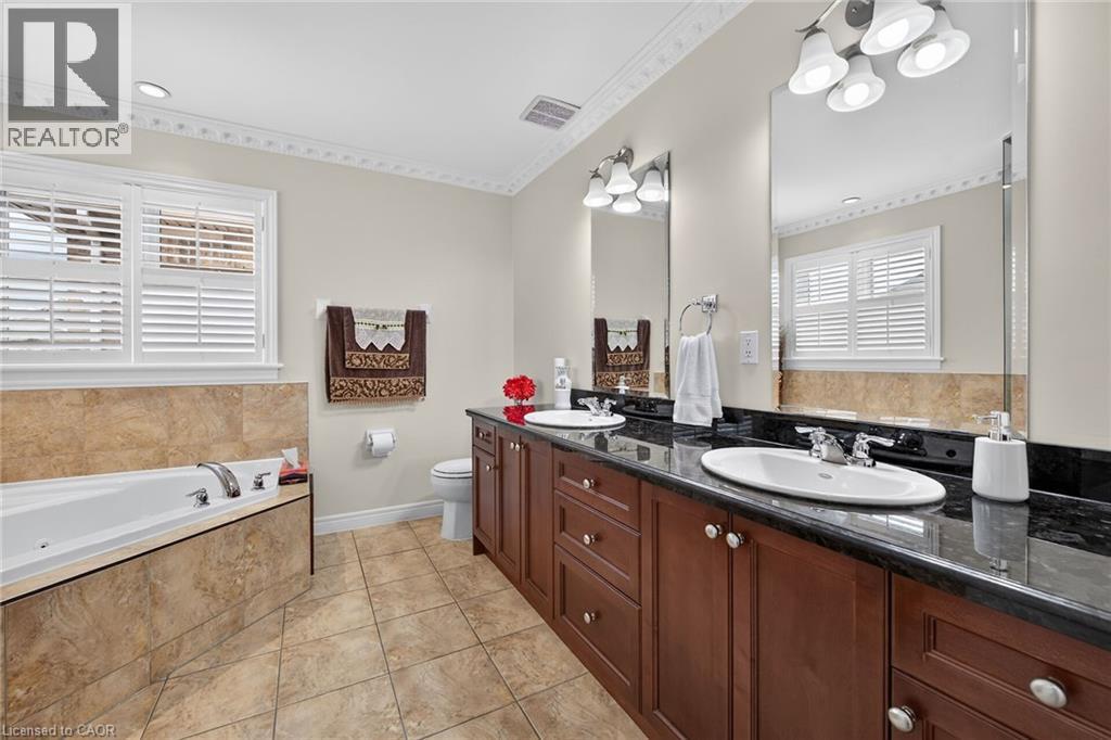 81 Morning Mist Drive, Hamilton, Ontario  L9B 0E6 - Photo 29 - 40841528
