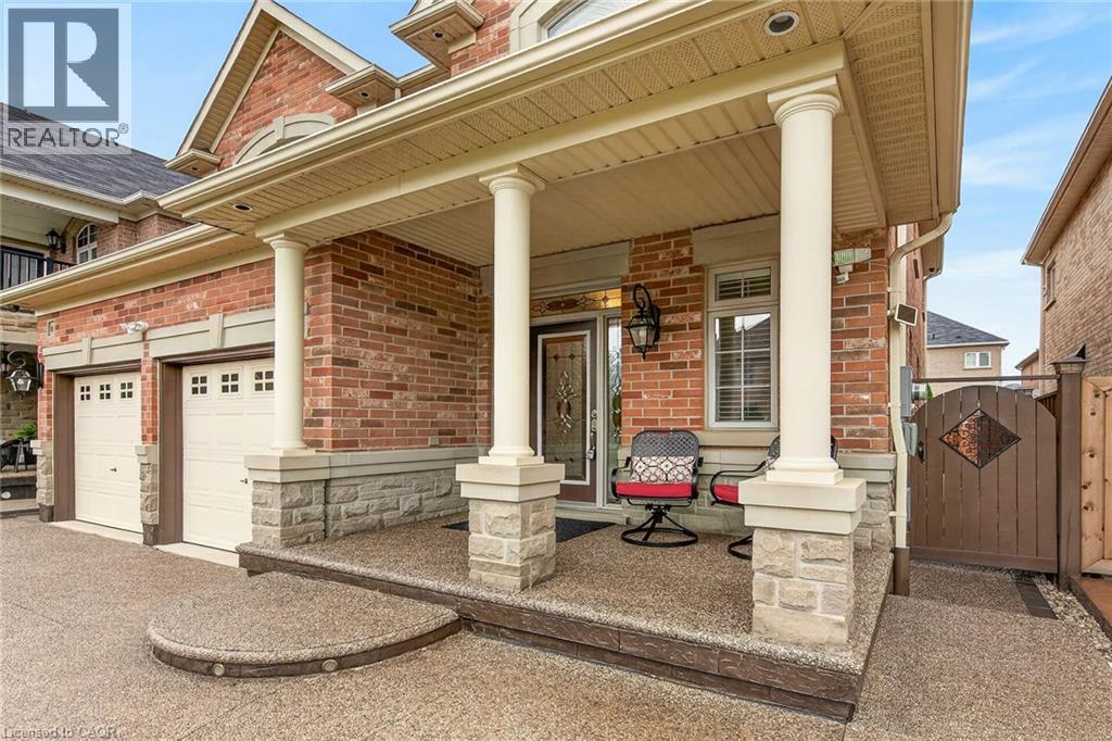 81 Morning Mist Drive, Hamilton, Ontario  L9B 0E6 - Photo 3 - 40841528
