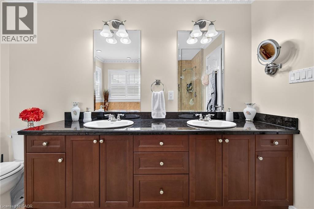 81 Morning Mist Drive, Hamilton, Ontario  L9B 0E6 - Photo 32 - 40841528