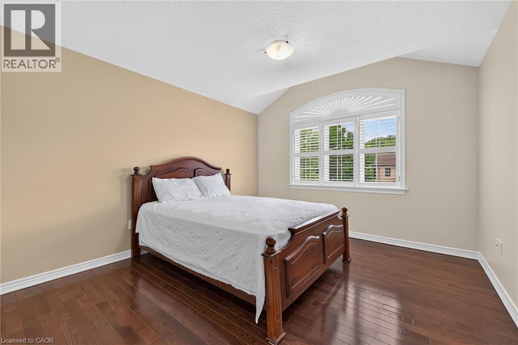 81 Morning Mist Drive, Hamilton, Ontario  L9B 0E6 - Photo 34 - 40841528